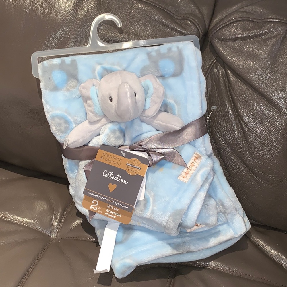 Baby boy blanket gift set NWT